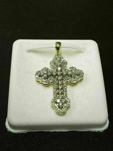 Ciondolo croce diamante creato