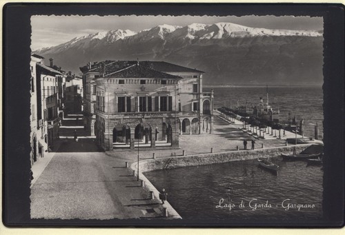 Gargnano piazza - (bs),