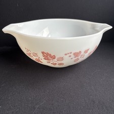 Vintage PYREX Pink Gooseberry
