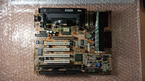 Scheda madre vintage gigabyte - scheda,