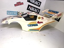 Carrocería Nikko Dictator 31