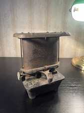 Antica stufa portatile a