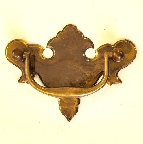 Maniglia piastra ottone