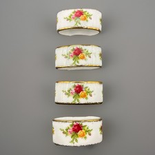 Royal Albert Anelli Tovagliolo Porcellana Vecchio Country Modello Rosa 1962 Set di 4