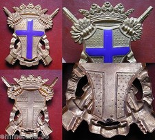 POMPIERE GUARDIA CITTA URBANO VIGILE FUOCO ANTICO FREGIO DORATO COPRICAPO MODENA