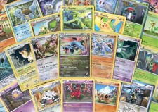 Pokemon set di 100 carte da