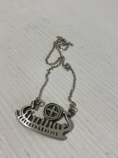 collana con pendente a forma di barca vichinga