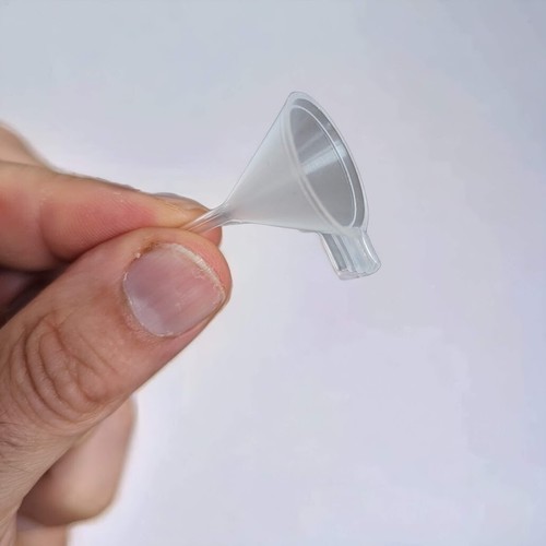 Imbuto plastica molto - plastica,