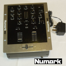 Numark M2 Mixer per DJ -