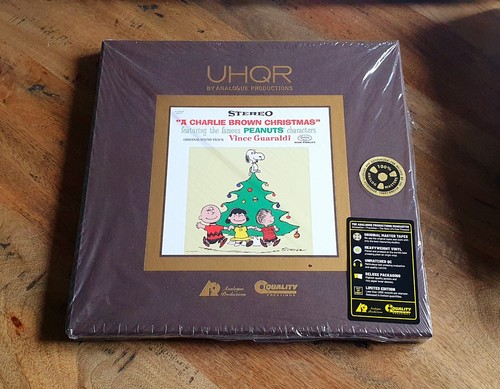 Vince guaraldi trio - vince,