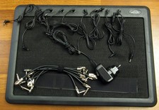 SKB PS8 Pedalboard, ready for 8 Effects with cables and Power Supply