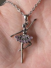 Collana con ciondolo ballerina