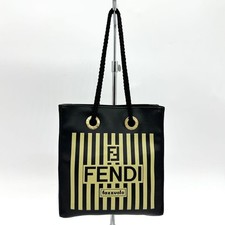 Fendi Mini Pochette in Pelle