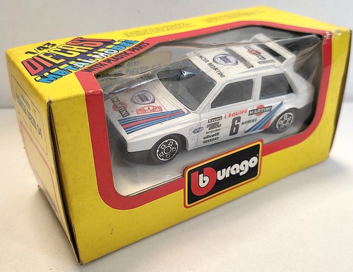 Burago vintage auto die - ,