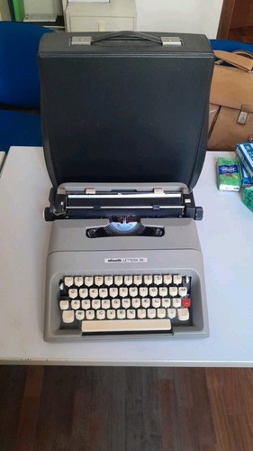 Macchina scrivere vintage - scrivere,