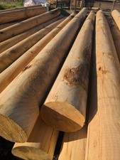 Pali torniti in legno di