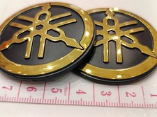 COPPIA ADESIVI IN RESINA 3D