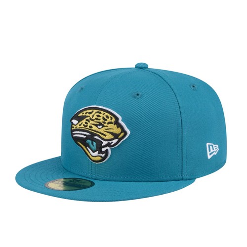 Cappello nuovo con etichette