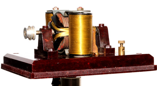 Motore elettrico generatore