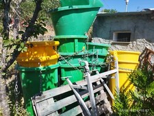 Scivolo detriti, scarico macerie tubo per cantiere, linea edilizia