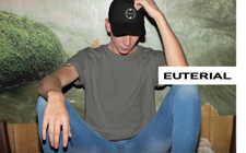 Cappello nero Cappello nero