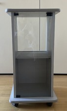 Mobile Porta Tv e  100 usi multiuso con ruote