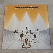 Earth Wind & Fire - Spirit