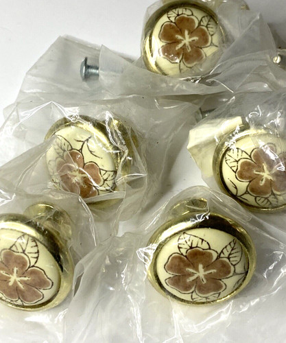 Pomelli marroni floreali - 5,