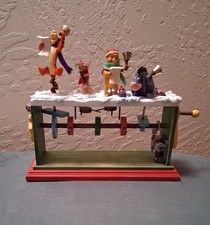 Hallmark Pooh Bells Winnie the Pooh Decorazione Natalizia QFM4486