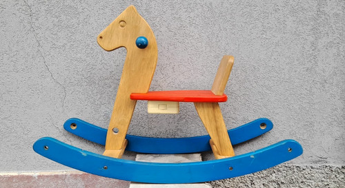 Antico cavallo cavalluccio - cavallo, a