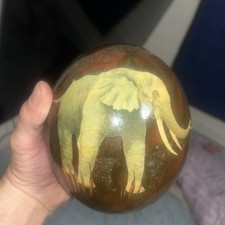 Uovo di struzzo decorativo -