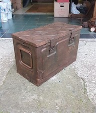 ANTICA CASSA MUNIZIONI