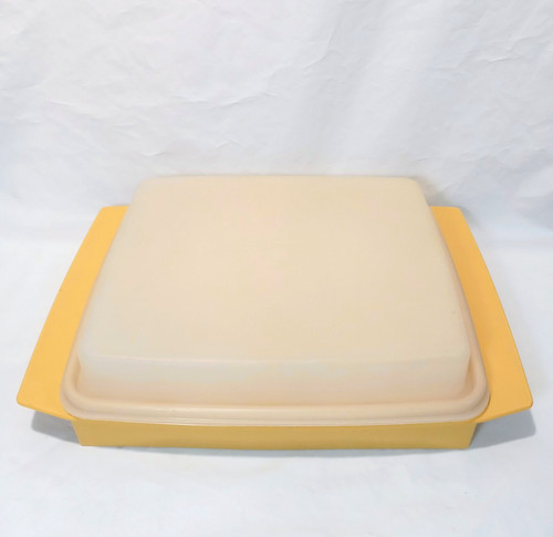 Tupperware deviled egg keeper - tupperware,