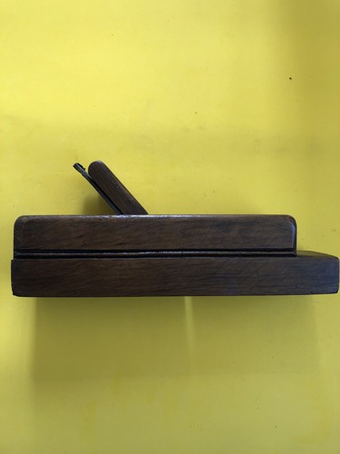 Pialla mano legno - a, in