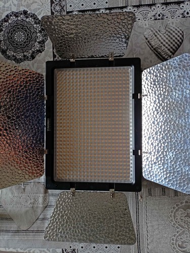 Luce led yongnuo - -, 2
