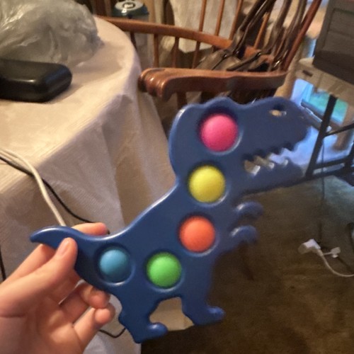 Dinosaur pop push - pop, it