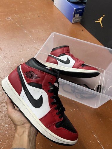 Air jordan mid - air,
