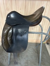 County DRESSAGE Saddle 16"