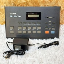 Batteria digitale Kawai R-50e con adattatore usata dal Giappone