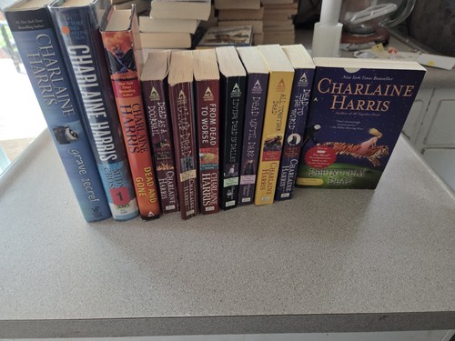 Charlaine harris lot 11 - lot, of