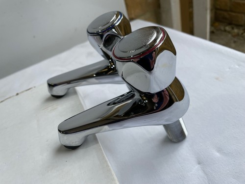 Rubinetti colonna per lavabo - a,