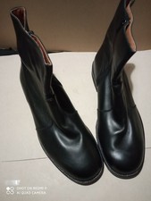 Stivaletto  Nero Tipo  Militare/ Esercito.  Misura 43. Chiusura con cerniera.