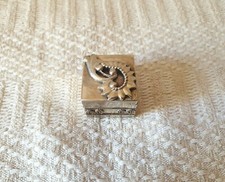 Scatolina cofanetto portagioie porta pillole artigianale antica in argento 925