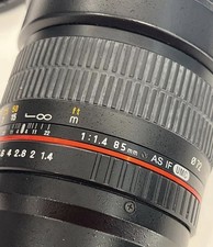SAMYANG 85mm f/1.4 AS IF UMC