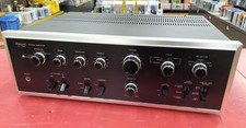 Amplificatore integrato SANSUI