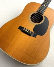 Martin D-28 Chitarra acustica