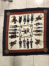 FOULARD IN SETA NUOVO