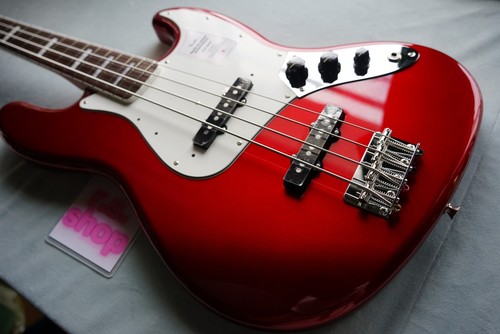 Fender made japan - made,
