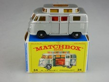 34c Volkswagen Camper - 32121