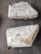 Coppia serbatoi carburante